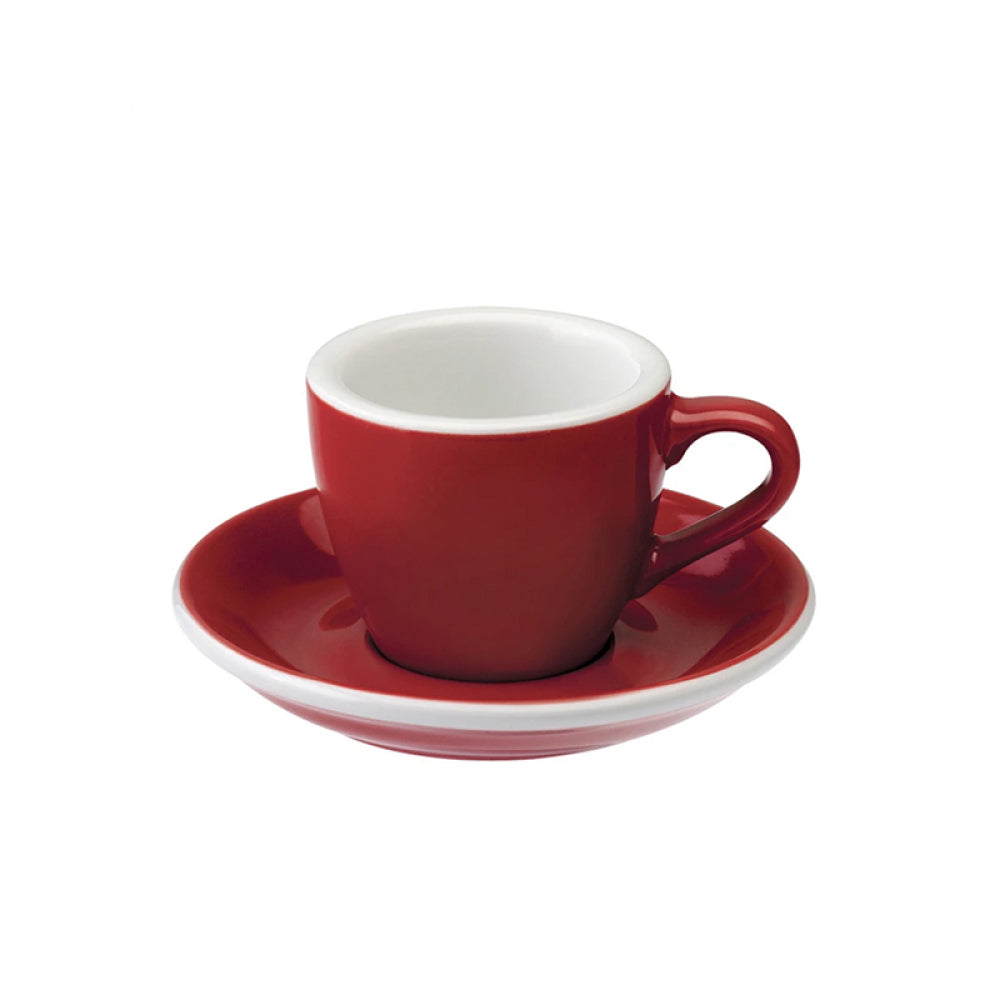 Loveramics Espresso Tasse in Rot mit passender Untertasse aus Porzellan für 80 ml Espresso.