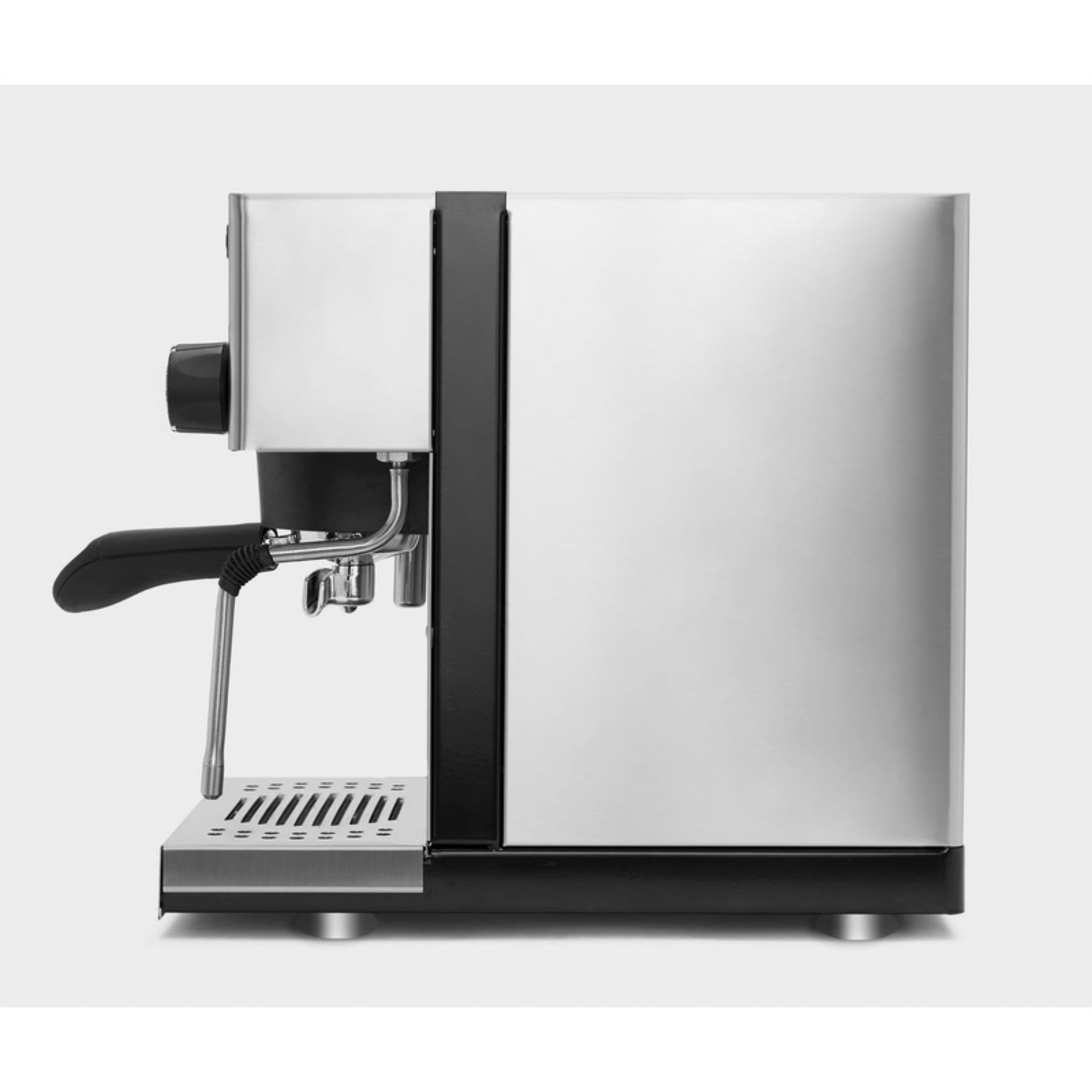 Rancilio Silvia Pro Dualboiler Espressomaschine aus Edelstahl mit PID Temperaturregelung und solider Bauart.