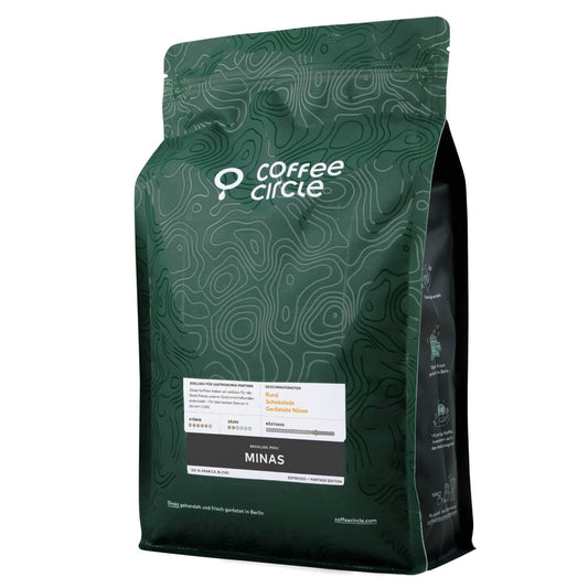Espresso Minas Kaffeepackung von Coffee Circle, exklusiv für Gastronomie, bester Genuss im Café.