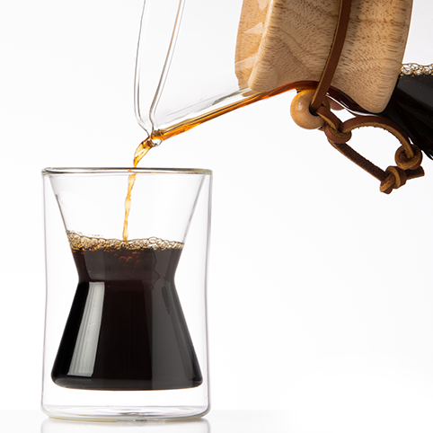 Chemex doppelwandige Tasse aus Borosilikatglas mit 300 ml, designinspiriert von Chemex Karaffe.