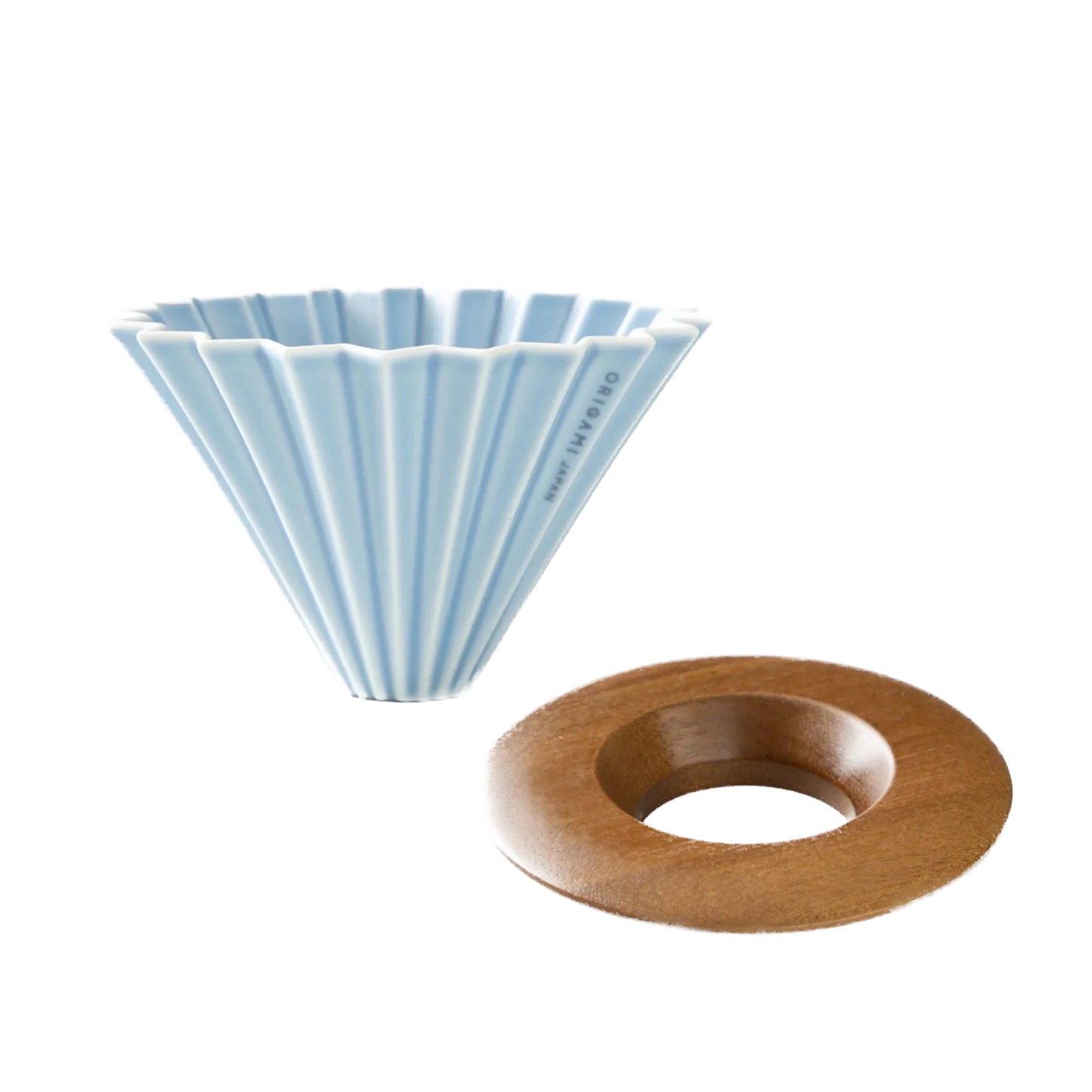 Origami Handfilter Dripper Set aus Porzellan in Hellblau mit Holzhalter für aromatischen Filterkaffee.