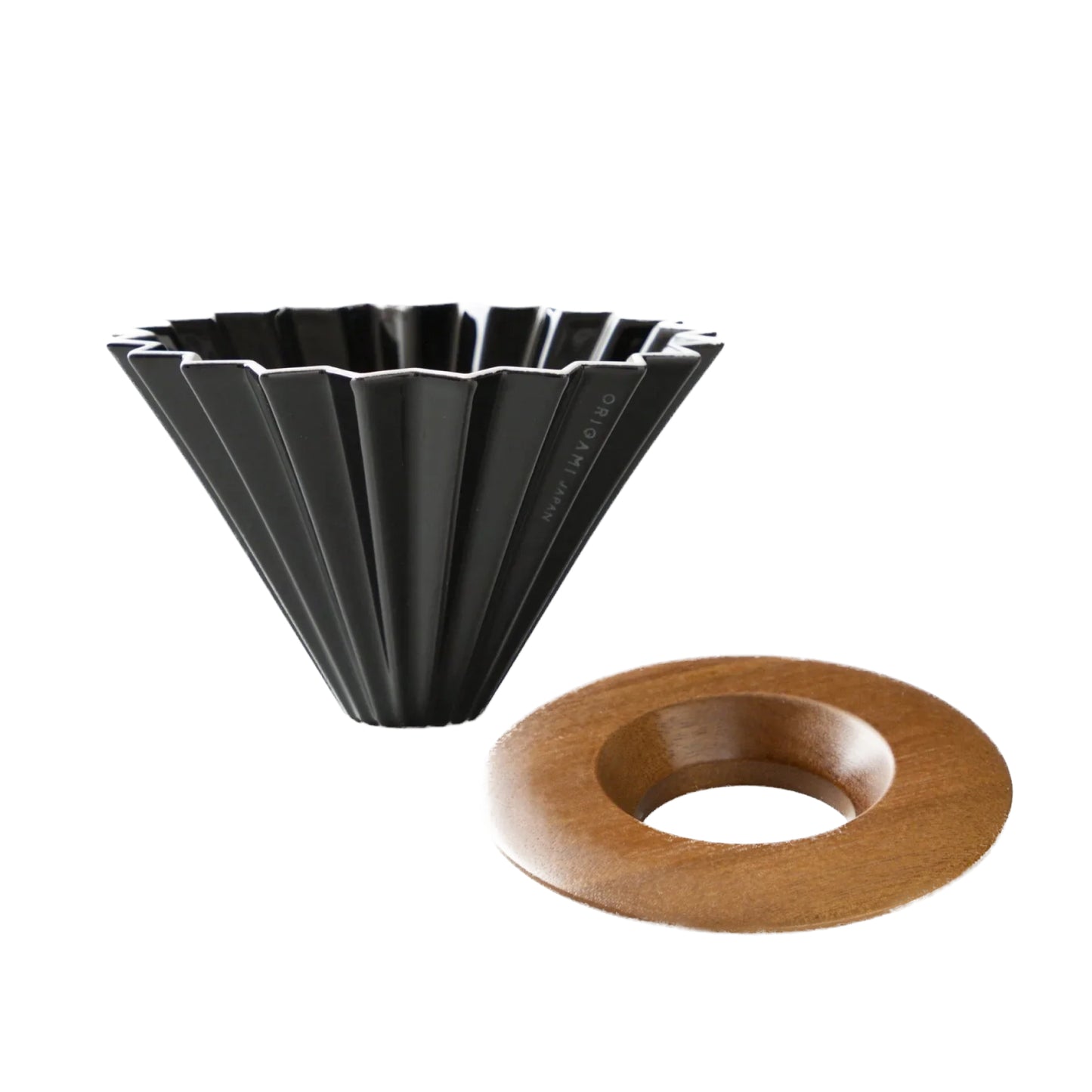 Origami Handfilter Dripper Set aus Porzellan und Holz, japanisch inspiriert für aromatischen Filterkaffee.