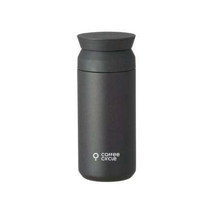 Coffee Circle Travel Tumbler schwarzer Edelstahl Thermobecher mit Vakuum-Isolierung und Coffee Circle Logo